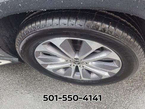 Used 2022 Mercedes-Benz GLE 350 4MATIC w/ Premium Package image 4