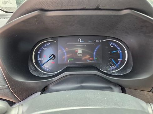 Used 2024 Toyota RAV4 LE AWD/4WD image 31