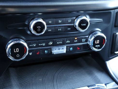 Certified 2021 Ford F150 Platinum AWD/4WD image 37