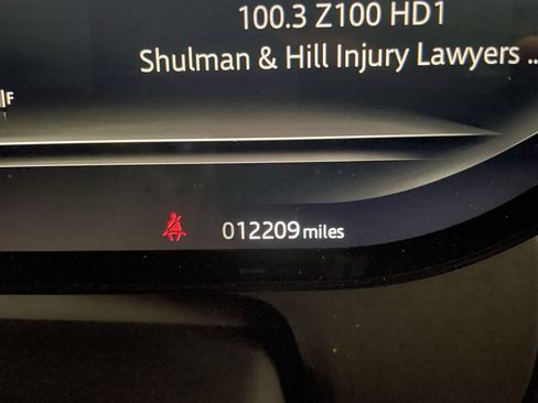 Used 2024 Land Rover Range Rover Sport SE image 25