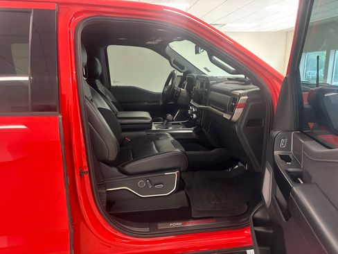 Used 2022 Ford F150 Raptor w/ Raptor 37 Performance Package AWD/4WD image 18