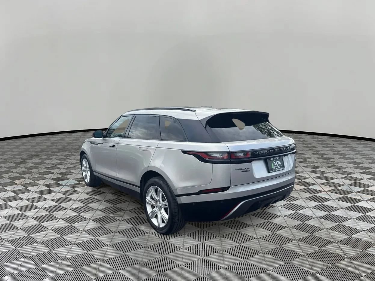 Used 2019 Land Rover Range Rover Velar R-Dynamic SE AWD/4WD image 7