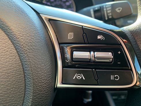 Used 2024 Kia Forte LXS image 19