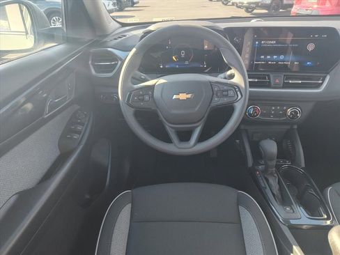 New 2026 Chevrolet TrailBlazer LS FWD image 7