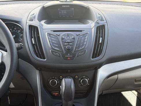 Used 2015 Ford Escape SE FWD image 17