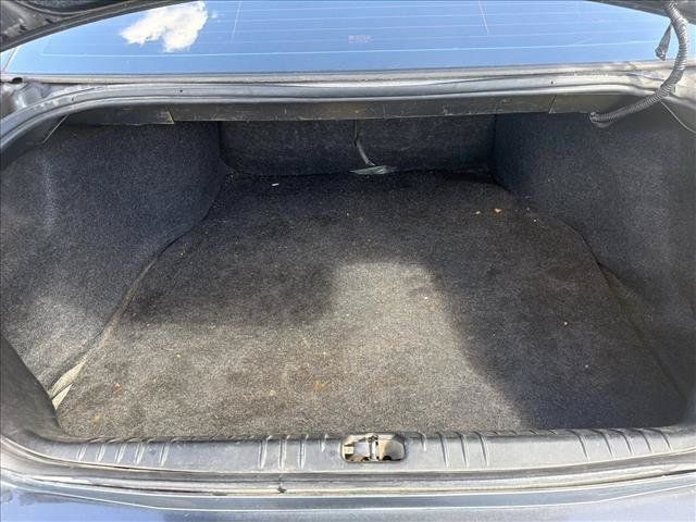 Used 2010 Chevrolet Impala LT FWD image 16