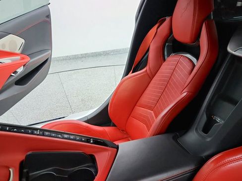 Used 2023 Chevrolet Corvette Stingray Preferred Cpe w/ Z51 Performance Package image 21