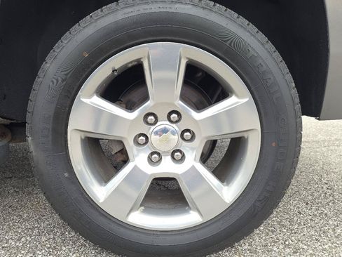 Used 2018 Chevrolet Tahoe LT AWD/4WD image 9
