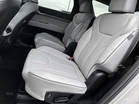 Used 2024 Hyundai Palisade SEL image 24