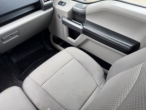 Used 2016 Ford F150 XLT w/ Equipment Group 302A Luxury image 16