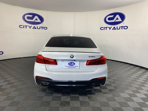 Used 2019 BMW 530i w/ M Sport Package RWD image 4