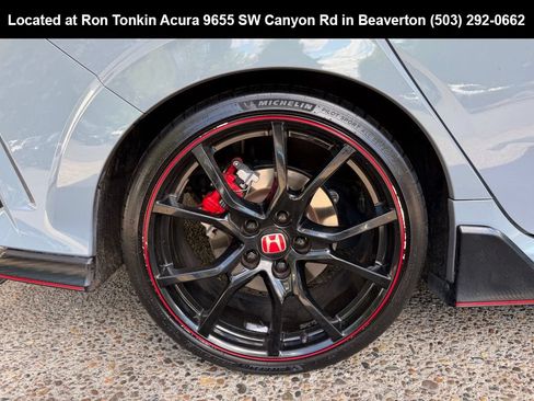 Used 2019 Honda Civic Type R image 10