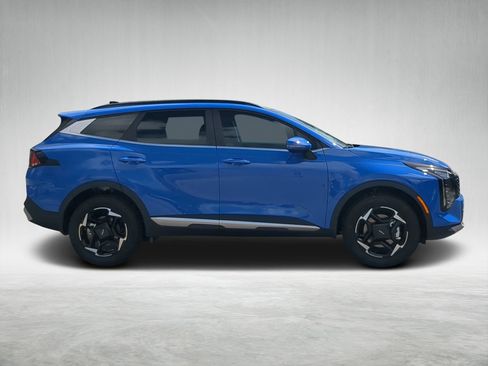 New 2026 Kia Sportage EX w/ EX Panorama Roof Package image 2