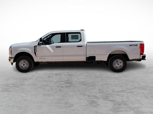 New 2026 Ford F250 XL w/ XL Off-Road Package AWD/4WD image 6