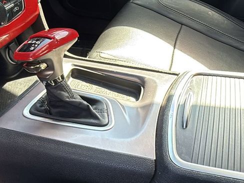 Used 2019 Dodge Charger SXT w/ Leather Interior Group image 35