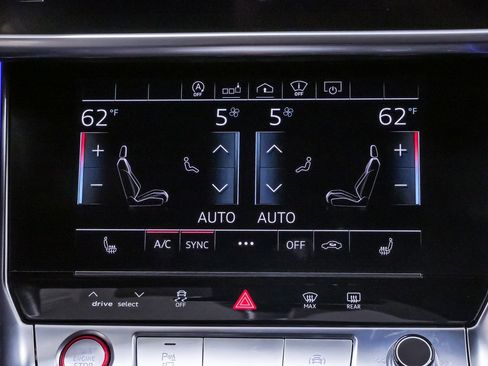 Used 2020 Audi S6 Prestige w/ Prestige Package image 18