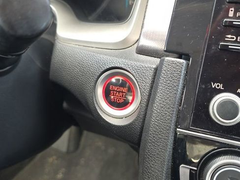 Used 2020 Honda Civic EX image 25