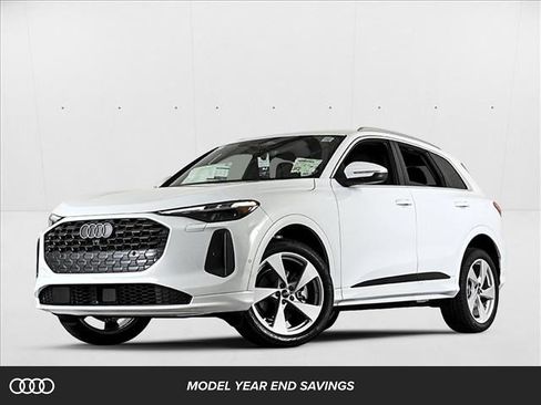 New 2025 Audi Q5 Premium Plus image 1