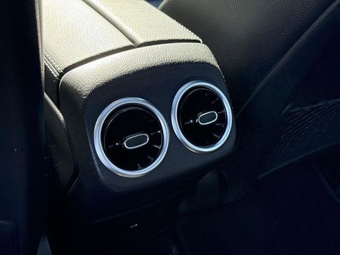 Used 2022 Mercedes-Benz A 220 image 20