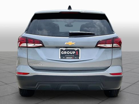 Used 2024 Chevrolet Equinox LS FWD image 5