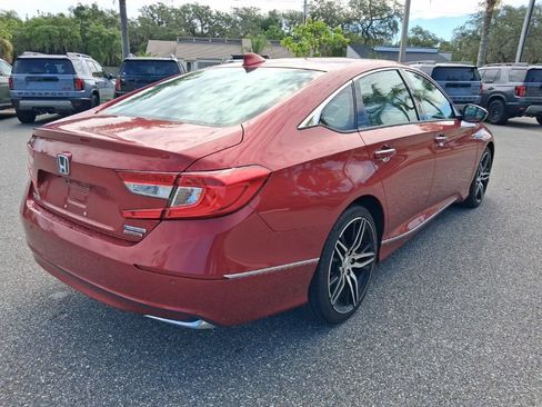 Certified 2022 Honda Accord Touring image 5