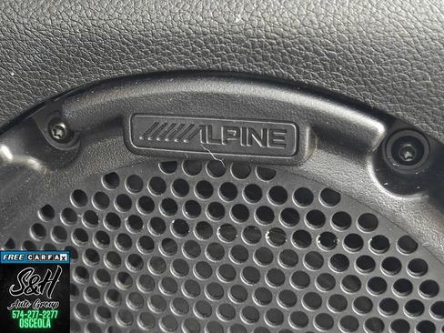 Used 2013 Jeep Wrangler Unlimited Rubicon w/ Dual Top Group AWD/4WD image 10
