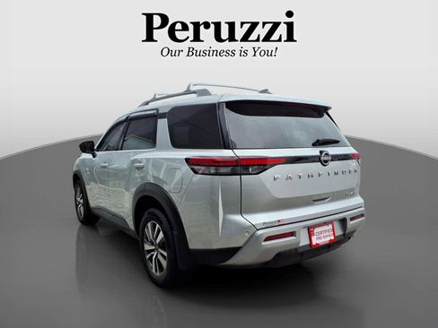 Certified 2023 Nissan Pathfinder SL AWD/4WD image 6