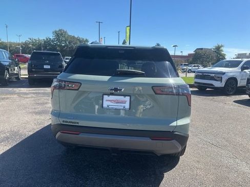 New 2026 Chevrolet Equinox LT w/ Convenience Package II image 4