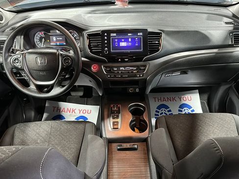Used 2023 Honda Ridgeline Sport image 18