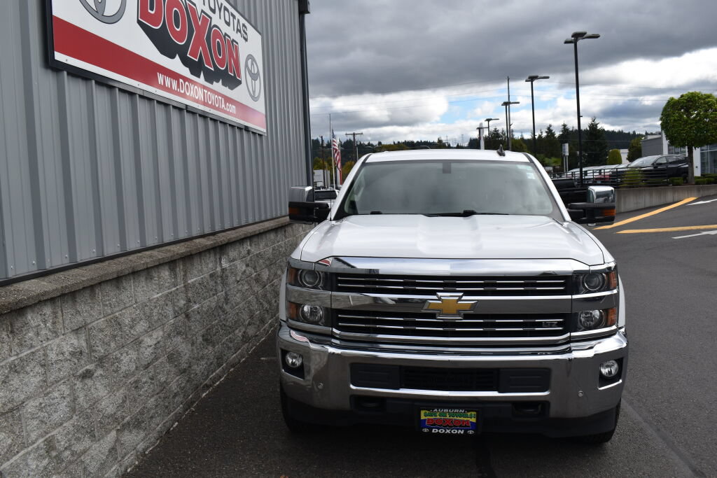 Used 2015 Chevrolet Silverado 2500 LTZ w/ Duramax Plus Package AWD/4WD image 2