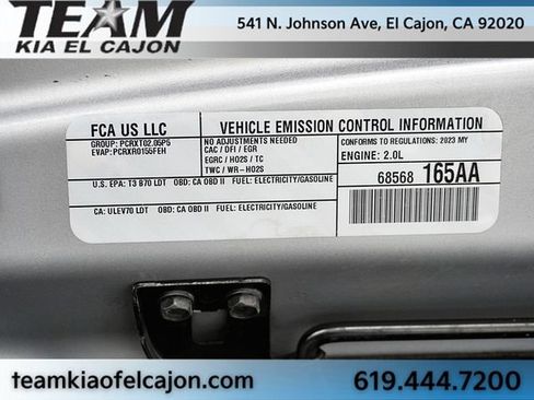 Used 2023 Jeep Wrangler Unlimited Sahara AWD/4WD image 37