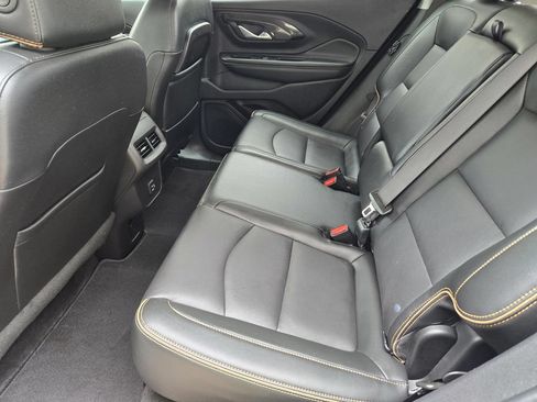 Used 2024 GMC Terrain AT4 AWD/4WD image 19