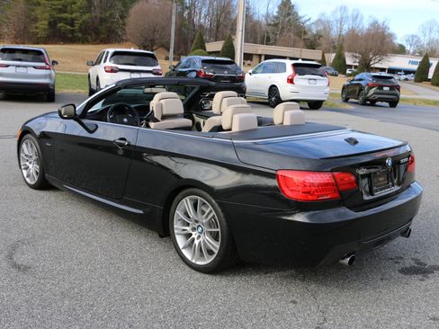 Used 2013 BMW 335i Convertible image 3