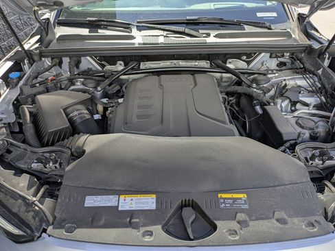 Used 2025 Audi Q5 Premium Plus w/ Premium Plus AWD/4WD image 29