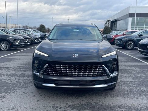 New 2026 Buick Envision Avenir image 2