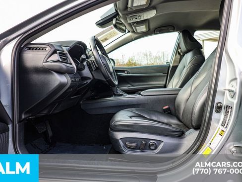 Used 2024 Toyota Camry XSE image 18