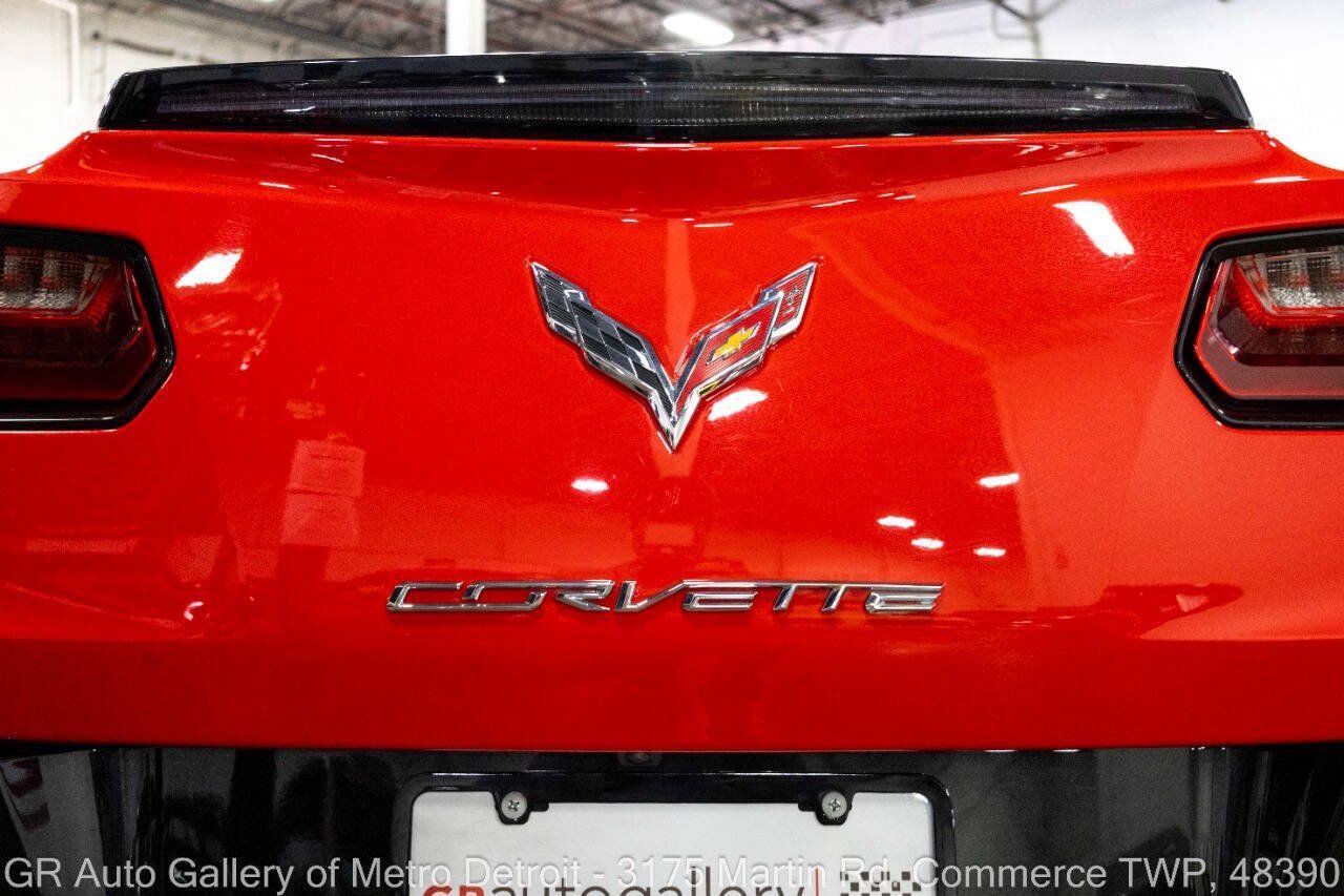 Used 2015 Chevrolet Corvette Stingray Coupe w/ 2LT Preferred Equipment Group RWD image 31