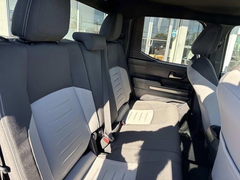 Used 2025 Toyota Tacoma TRD Sport image 10