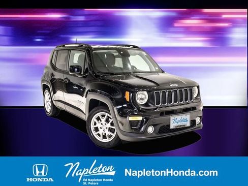 Used 2019 Jeep Renegade Latitude w/ Cold Weather Group image 1