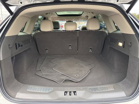 Used 2024 Lincoln Nautilus Premier w/ Equipment Group 102A image 52