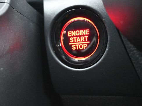 Used 2023 Honda HR-V Sport image 11