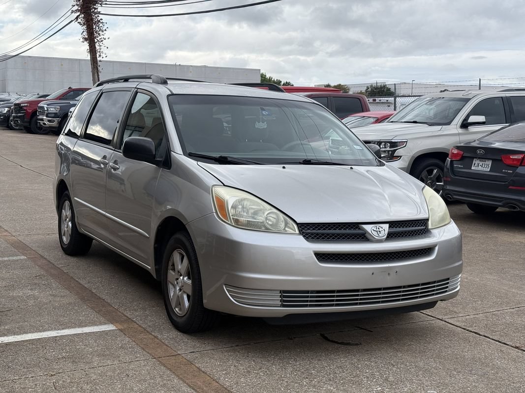 Used 2005 Toyota Sienna LE FWD image 3
