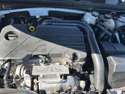 Certified 2024 Chevrolet Malibu LT image 31