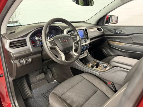 Used 2023 GMC Acadia SLE w/ Driver Convenience Package AWD/4WD image 10