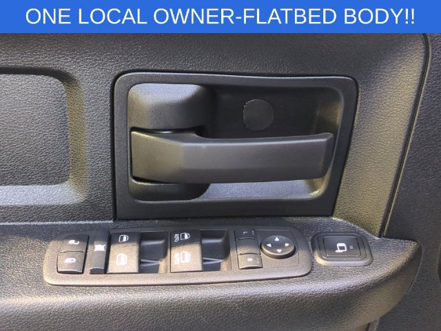 Used 2024 RAM 2500 Tradesman w/ Chrome Appearance Group AWD/4WD image 13