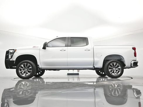 Used 2022 Chevrolet Silverado 1500 RST w/ Z71 Off-Road Package AWD/4WD image 44