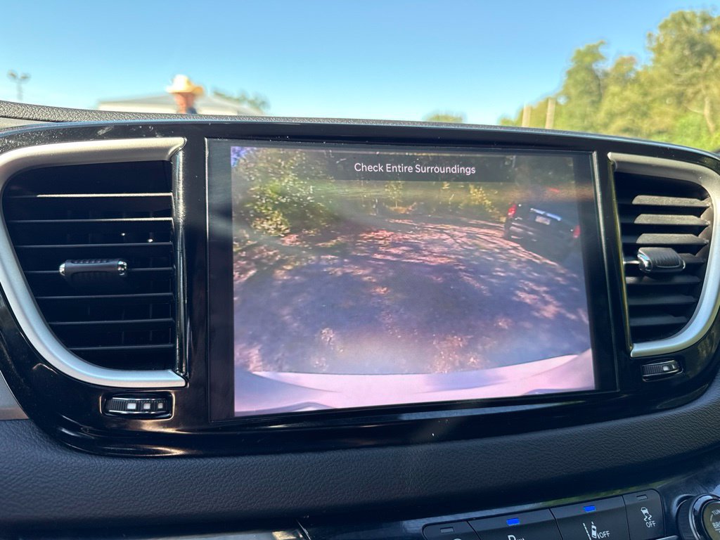 Used 2025 Chrysler Pacifica Select FWD image 28