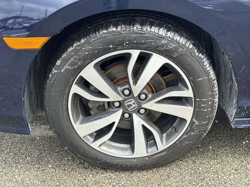 Used 2023 Honda Odyssey Touring image 10