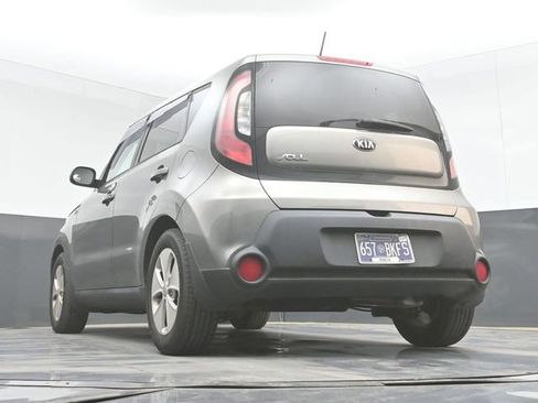 Used 2016 Kia Soul FWD image 32