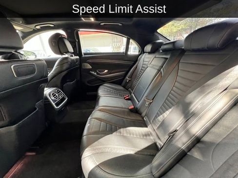 Used 2018 Mercedes-Benz S 560 Sedan image 16